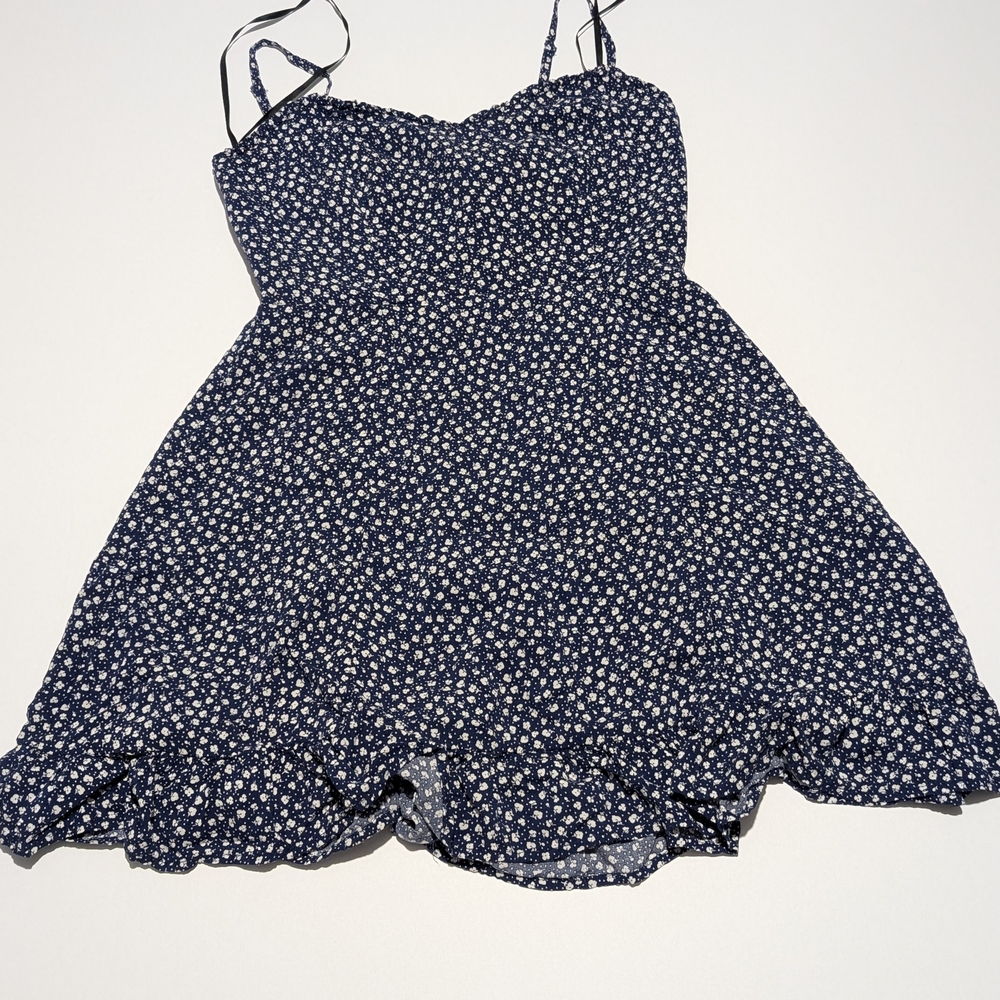 Forever 21 Navy and White Floral Dress